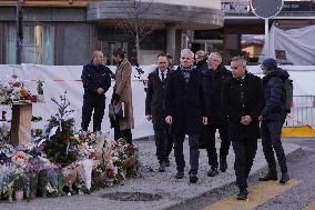 Federal Councilor Talks To The Media Near Le Constellation Bar - Crans-Montana