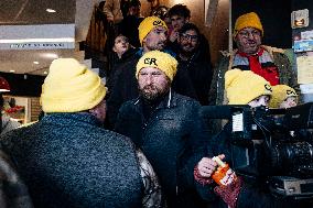 Farmers' Union Protest Against the Government's management of the DNC - Toulouse