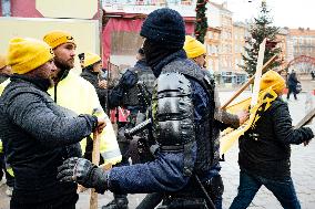 Action By The Inter-Union Group Of Farmers In Toulouse