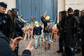 Action By The Inter-Union Group Of Farmers In Toulouse