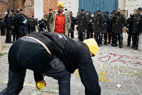 Action By The Inter-Union Group Of Farmers In Toulouse