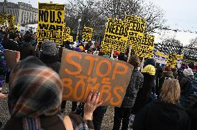 Protest Outside Of White House Against U.S. Military Strike On Venezuela - Washington