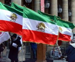 Demo to support Resistance Fighters of Iran in Paris