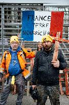 Farmers procession through the streets of Toulouse