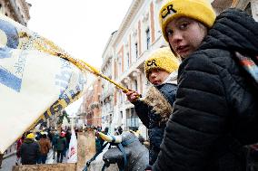 Farmers procession through the streets of Toulouse