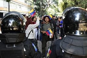 Protests Against US Capture Of Maduro - Mexico