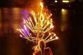 Maha Aarti Prayer On Paush Purnima - India