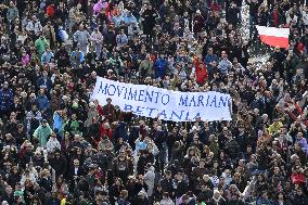 Pope Leo XIV Delivers His Blessing To The Faithful - Vatican