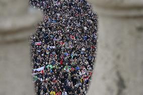 Pope Leo XIV Delivers His Blessing To The Faithful - Vatican