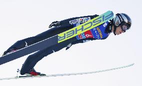 Ski jumping: Four Hills tournament