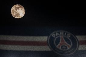 Illustration At PSG v PFC