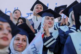 Gazas New Doctors Graduate