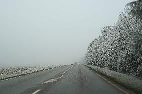 Illustration - Orange Alert Issued for Snow and Ice - France