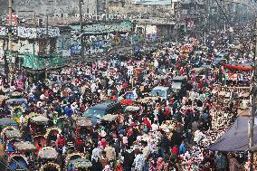 Winter Shopping During Cold Weather - Dhaka