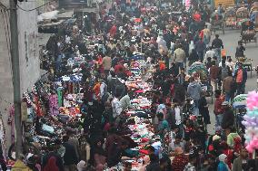 Winter Shopping During Cold Weather - Dhaka