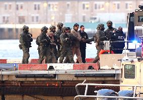 Maduro with Is Wife Arrive at New York Heliport - NYC