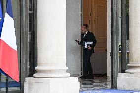 First Weekly Cabinet Meeting of 2026 - Paris