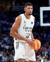Liga Endesa - Real Madrid v FC Barcelona