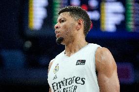 Liga Endesa - Real Madrid v FC Barcelona