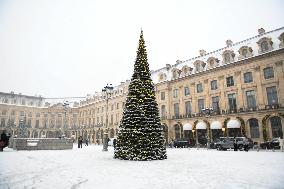Paris Under the Snow