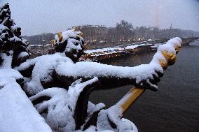 Paris Under The Snow - Paris