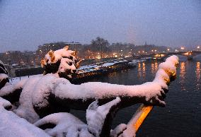 Paris Under The Snow - Paris