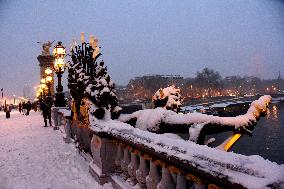 Paris Under The Snow - Paris