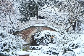 Paris Under The Snow - Paris