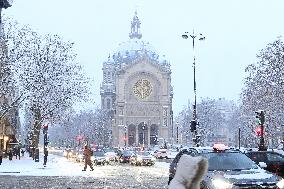 Paris Under The Snow - Paris