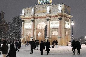Paris Under The Snow - Paris