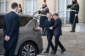 Macron and Carney Meet Ahead of Summit - Paris