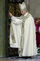 Pope Leo XIV Closes the Holy Door of St. Peter's Basilica - Vatican