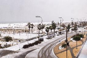 Heavy Snow Covers Beach On Epiphany - Rimini