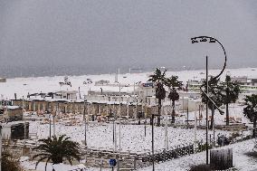 Heavy Snow Covers Beach On Epiphany - Rimini