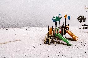 Heavy Snow Covers Beach On Epiphany - Rimini