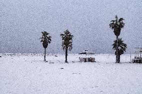 Heavy Snow Covers Beach On Epiphany - Rimini