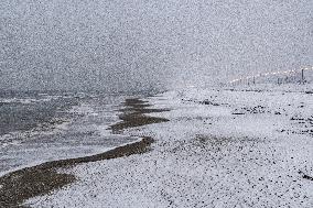 Heavy Snow Covers Beach On Epiphany - Rimini