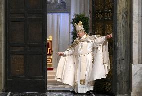 Pope Leo XIV Closes the Holy Door of St Peter s Basilica - Vatican