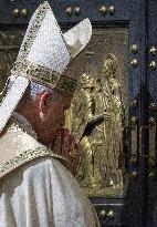 Pope Leo XIV Closes the Holy Door of St. Peter's Basilica - Vatican