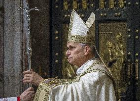 Pope Leo XIV Closes the Holy Door of St. Peter's Basilica - Vatican