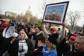 Prominent January 6 defendants march to the US Capitol to mark 5 years since attack