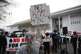 Protesters gather to denounce Trump administration's actions in venezuela