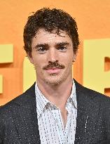 Netflix’s ‘People We Meet On Vacation’ Premiere