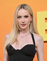 Netflix’s ‘People We Meet On Vacation’ Premiere