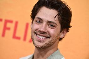 Netflix’s ‘People We Meet On Vacation’ Premiere