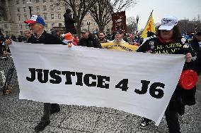 Prominent January 6 defendants march to the US Capitol to mark 5 years since attack