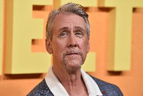 Netflix’s ‘People We Meet On Vacation’ Premiere