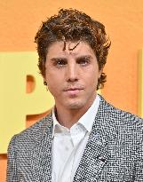 Netflix’s ‘People We Meet On Vacation’ Premiere