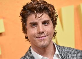 Netflix’s ‘People We Meet On Vacation’ Premiere