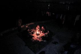 Displaced Palestinians at Gaza Seaport